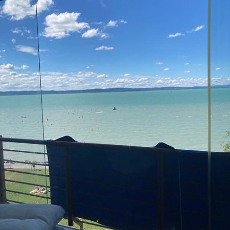 Апартаменти Balaton-Parti Luxus Lakas Шіофок Екстер'єр фото